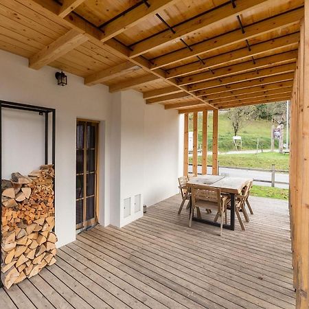Апартаменты Hisa Na Soncu / Sun House Згорнье-Горье Экстерьер фото