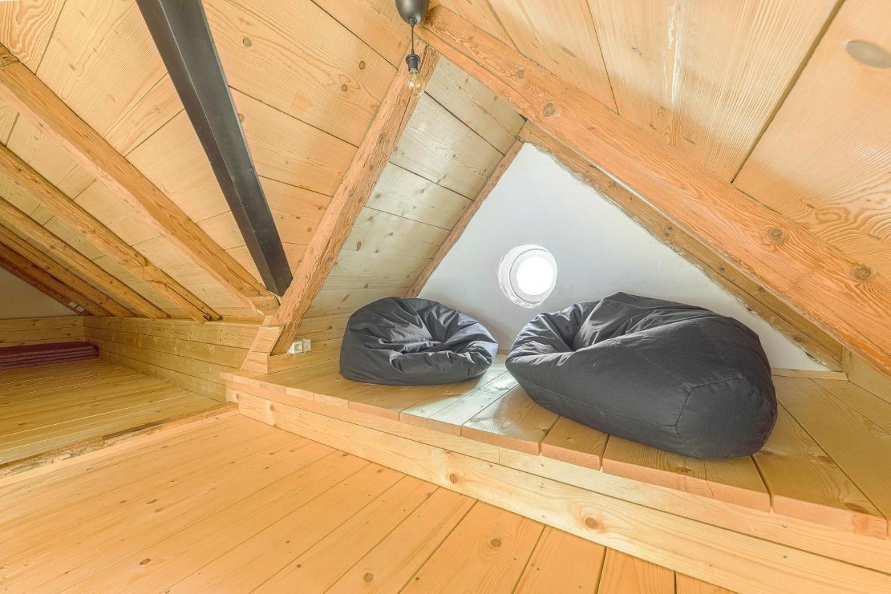 Апартаменты Hisa Na Soncu / Sun House Згорнье-Горье Экстерьер фото